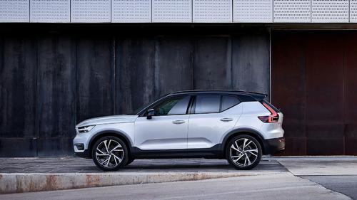 Volvo XC40 2021       40    2 870 000    Volvo Car 